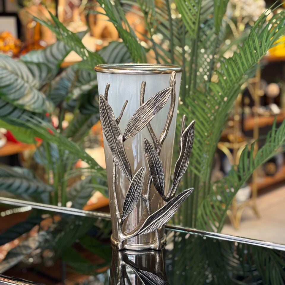 Döküm Pirinç Vazo