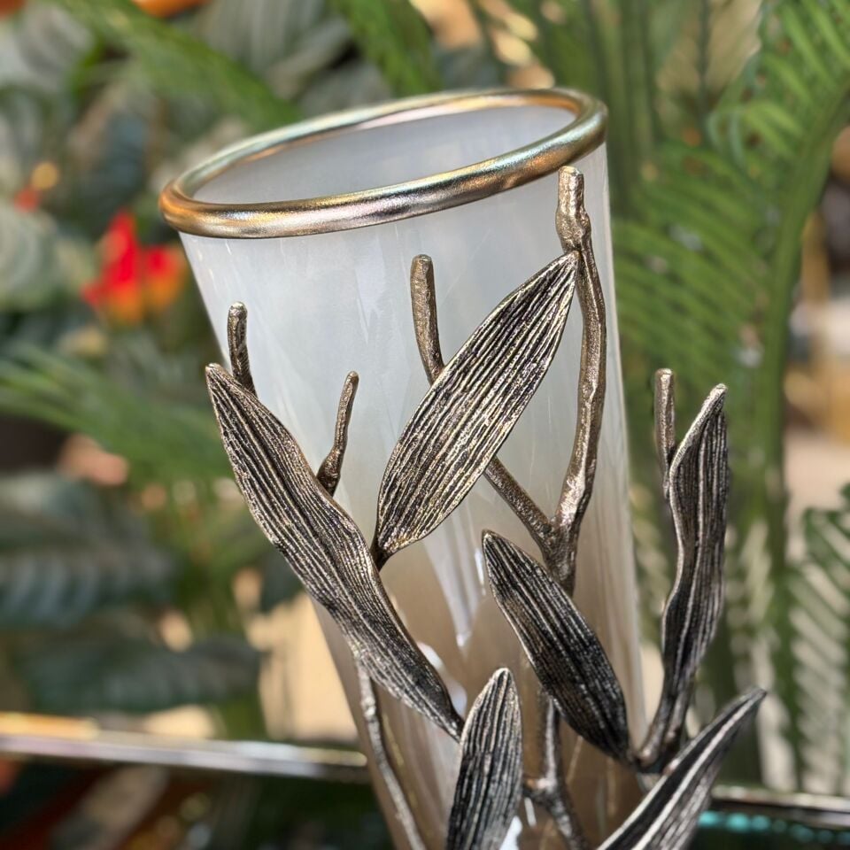 Döküm Pirinç Vazo