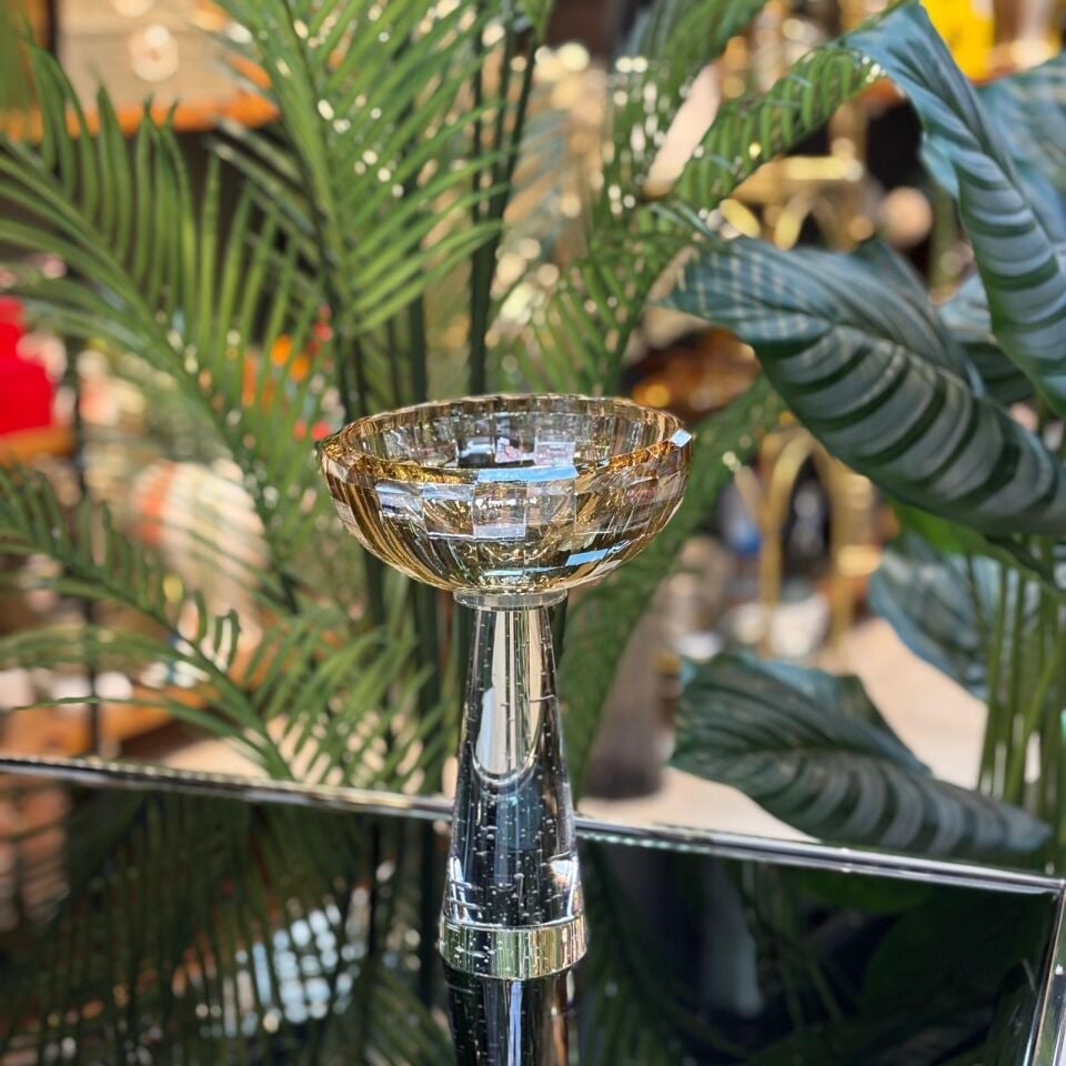 Kristal Kase Ayaklı