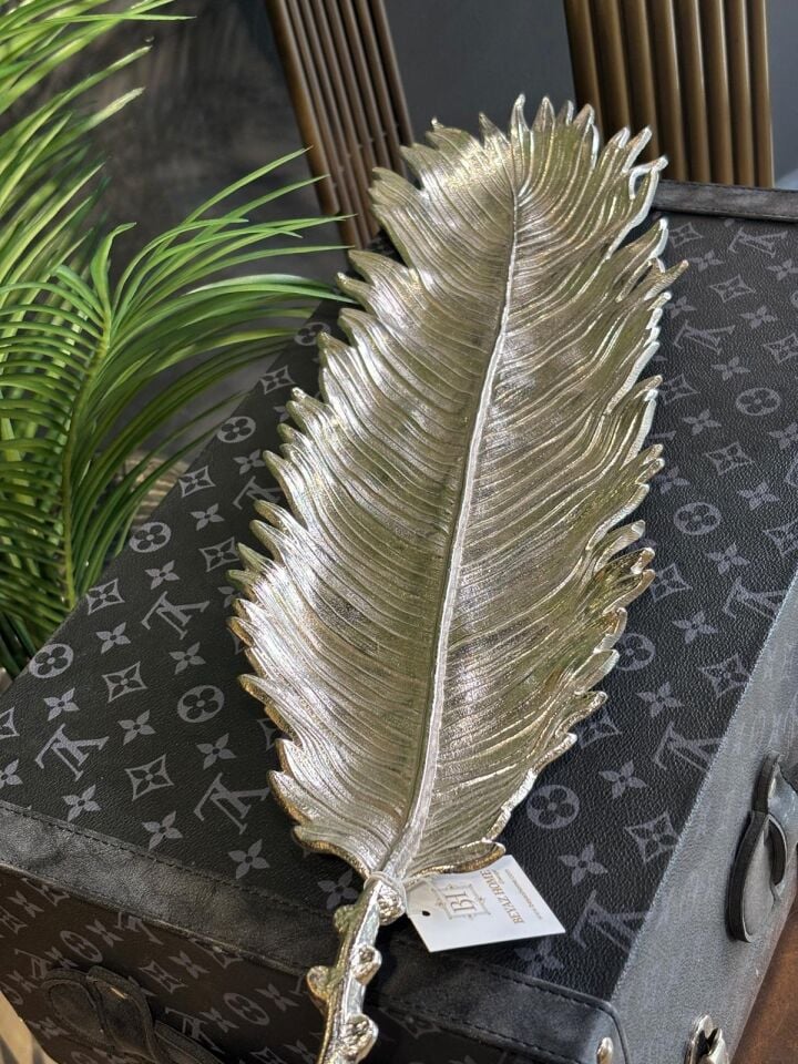 Yaprak Döküm 62*18 cm