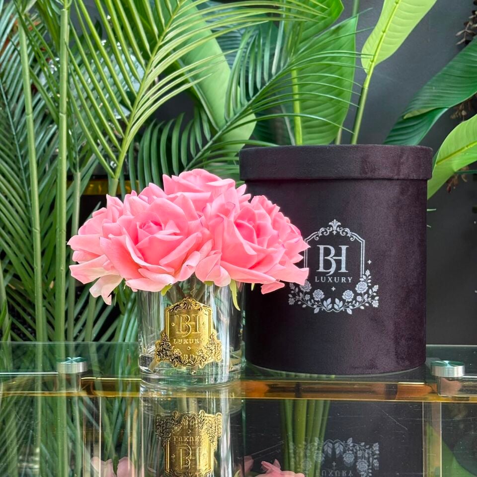 BH Luxury 7 Gül Pembe Islak Dokulu Kokulu Güller