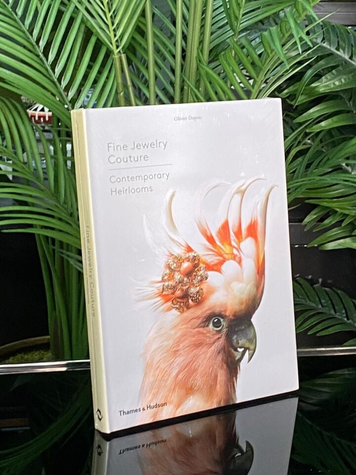 Fine Jewelry Couture Contemporary Heirlooms (24*33*2,5cm)