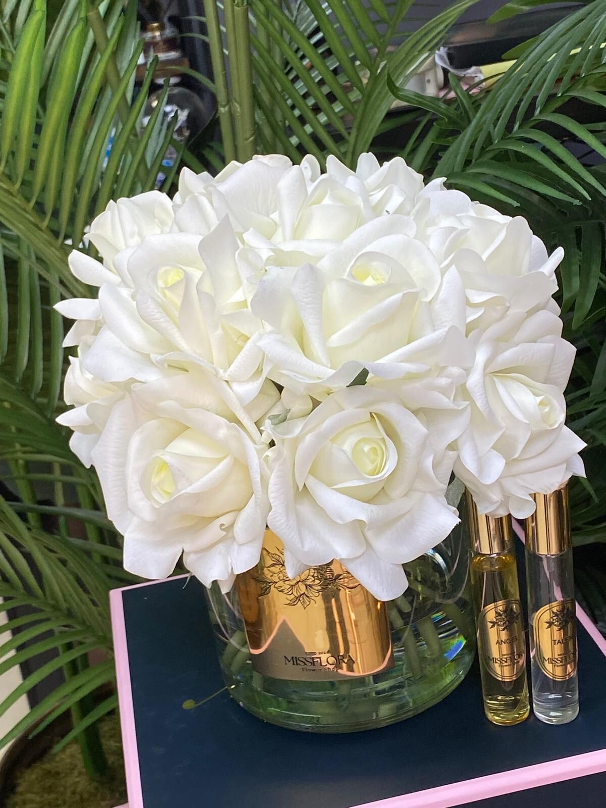 Kokulu Yaşayan Güller 15 li