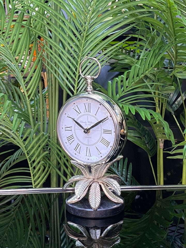 Masa Saati Döküm Gümüş (İthal) 30 cm