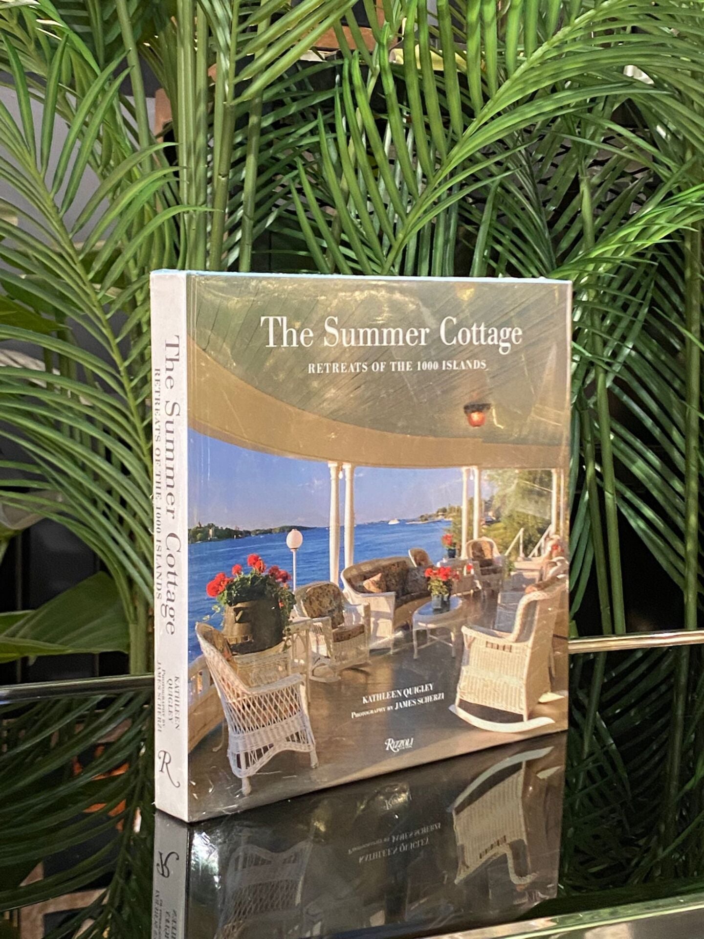 The Summer Cottage: Retreats of the 1000 Islands