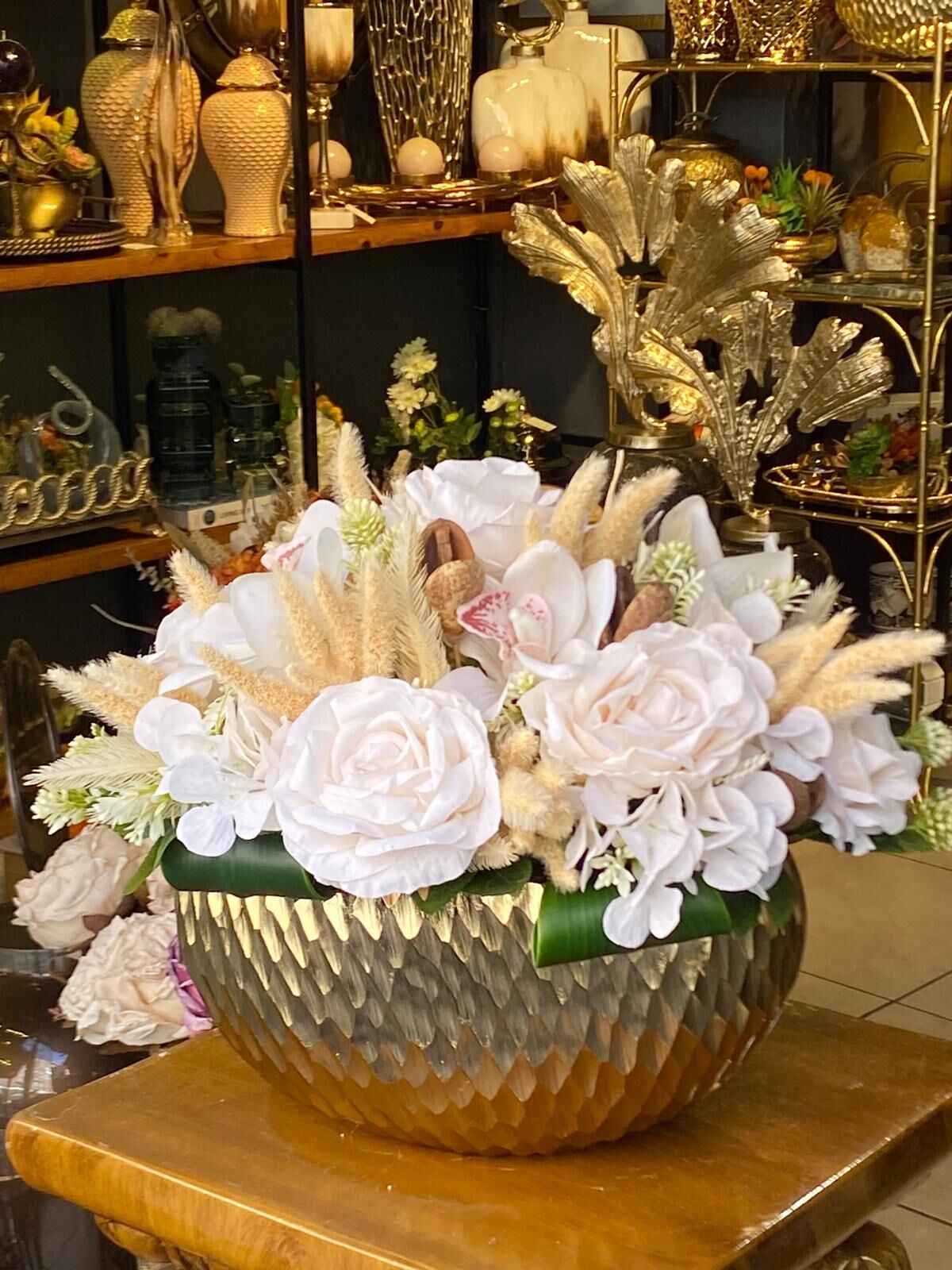 Çiçek Arajman Döküm Vazo (34*32)