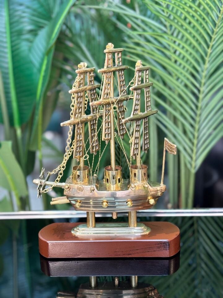 Pirinç yelkenli 31*22cm