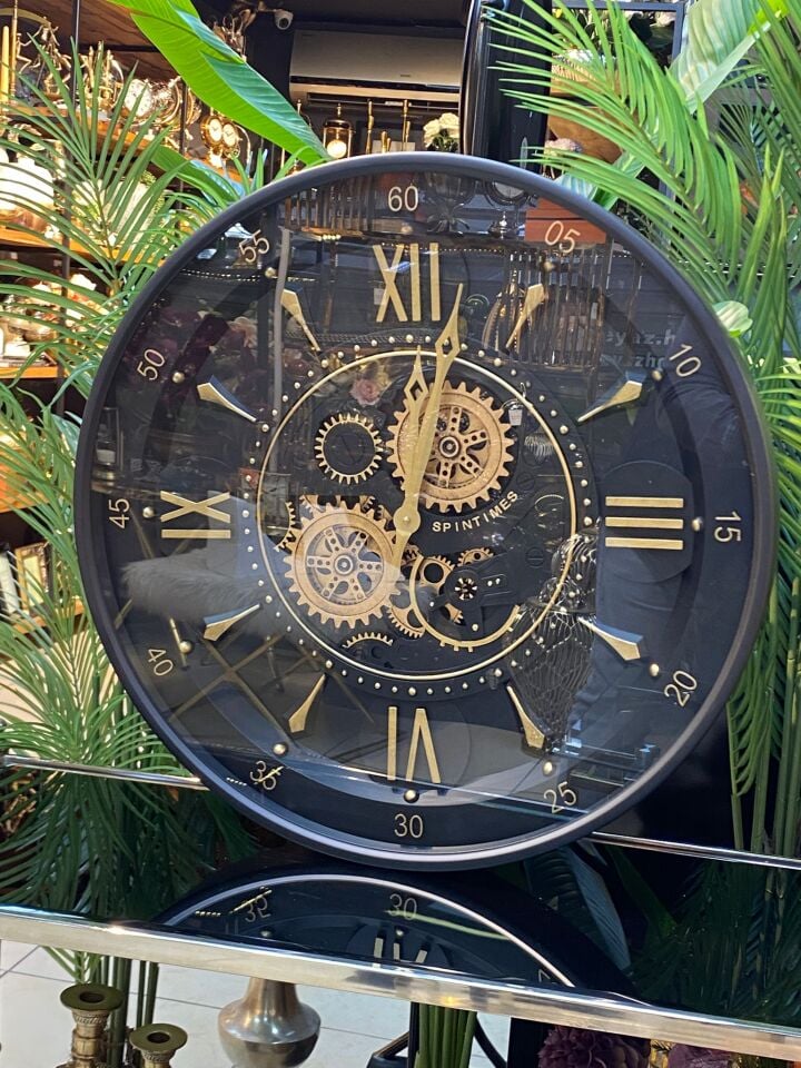 Çarklı Duvar Saati