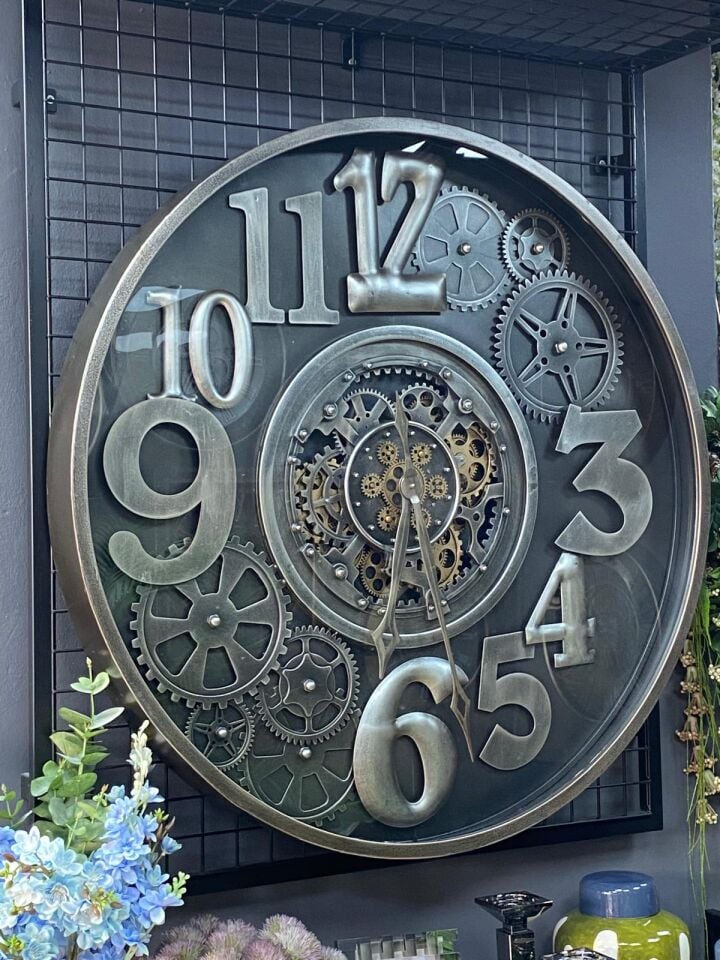 Çarklı Duvar Saati